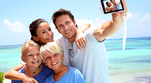 A family picture day is a fundraising idea that can help your organization make a lot of money.