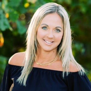 julie breckenkamp